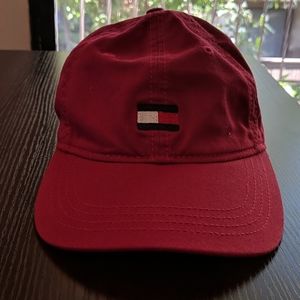 Tommy Hilfiger Red Hat
